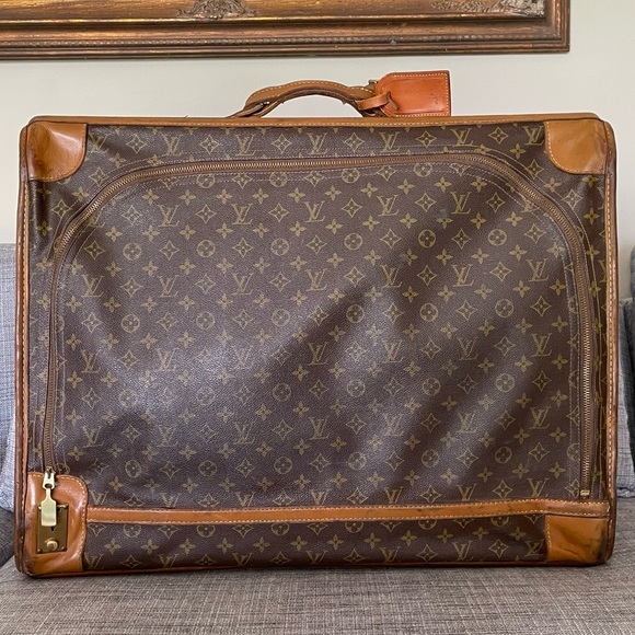Louis Vuitton Handbags - Authentic Vintage Louis Vuitton Suitcase With Lock